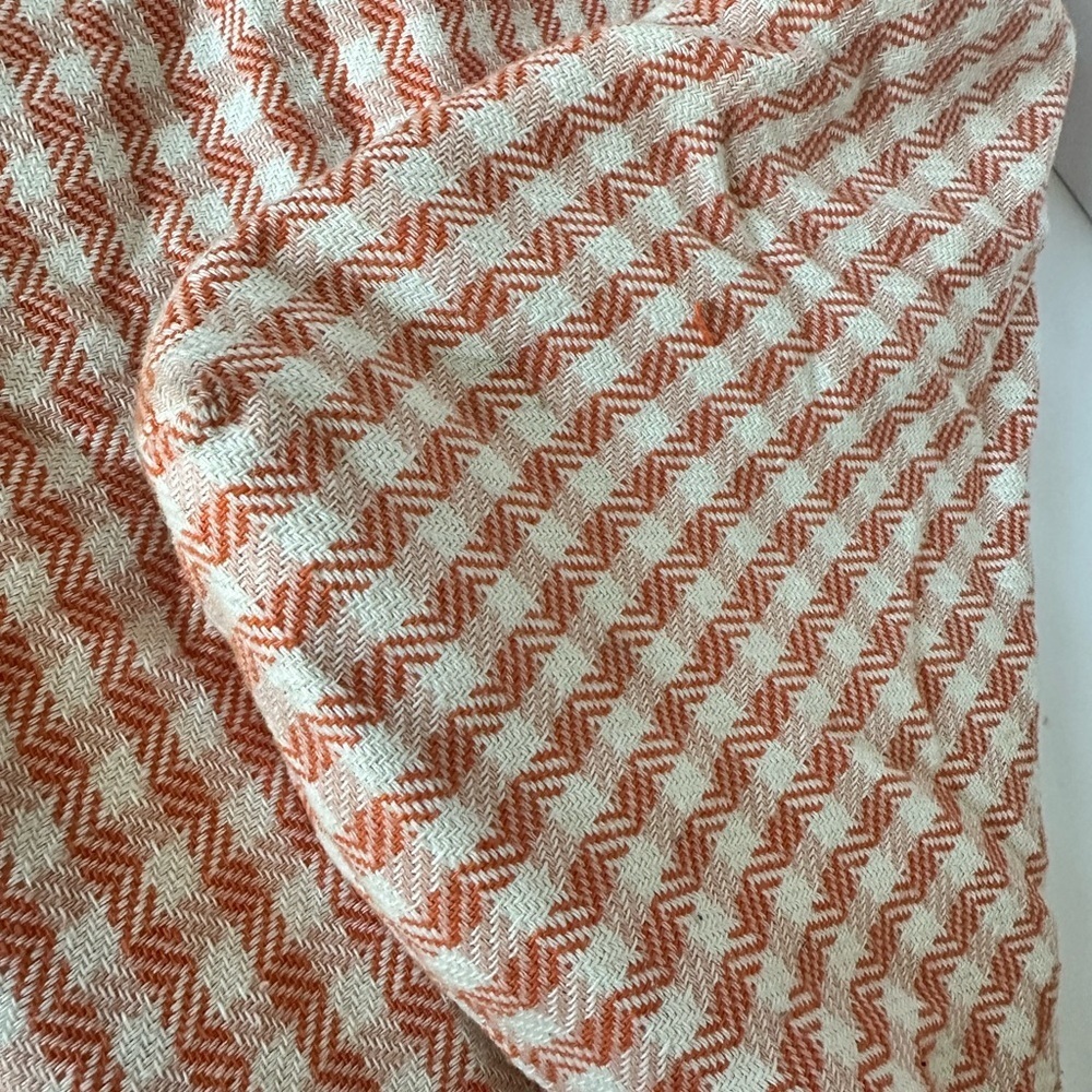 The Boon Supply Woven Fabric Tote with Leather Straps - Picture 4 of 7